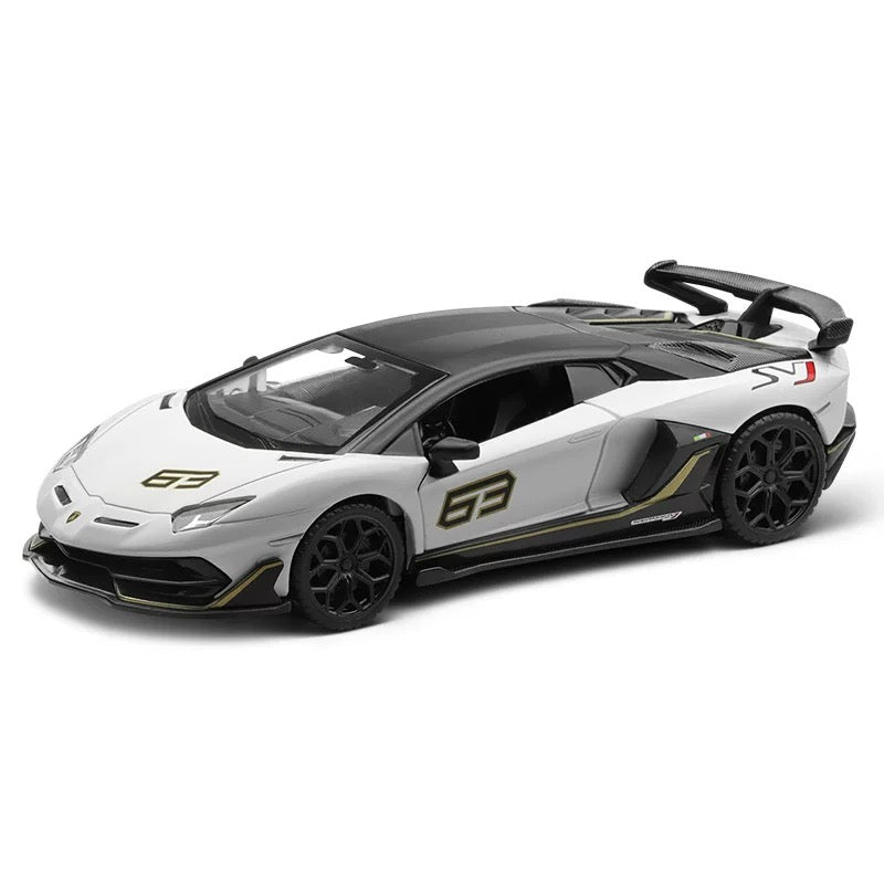1:24 Lamborghini SVJ63 racing car model